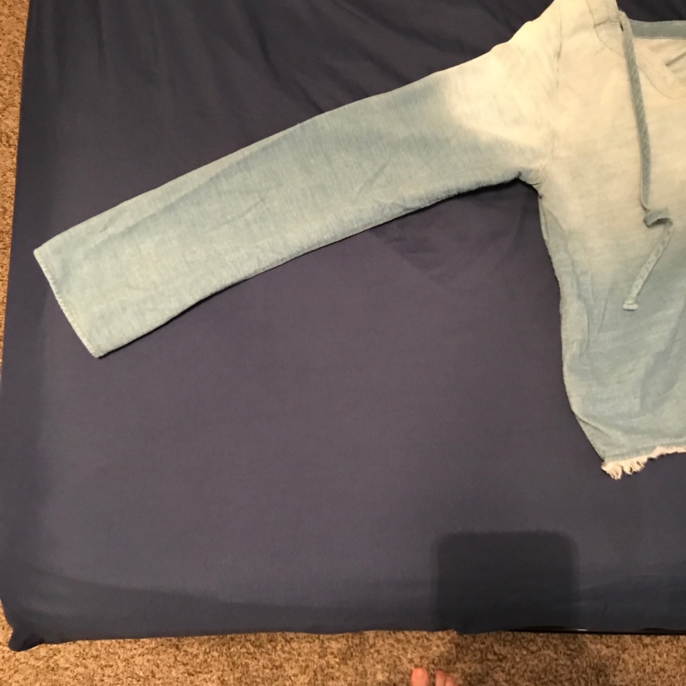 Cropped long sleeve - Picture 3 of 4